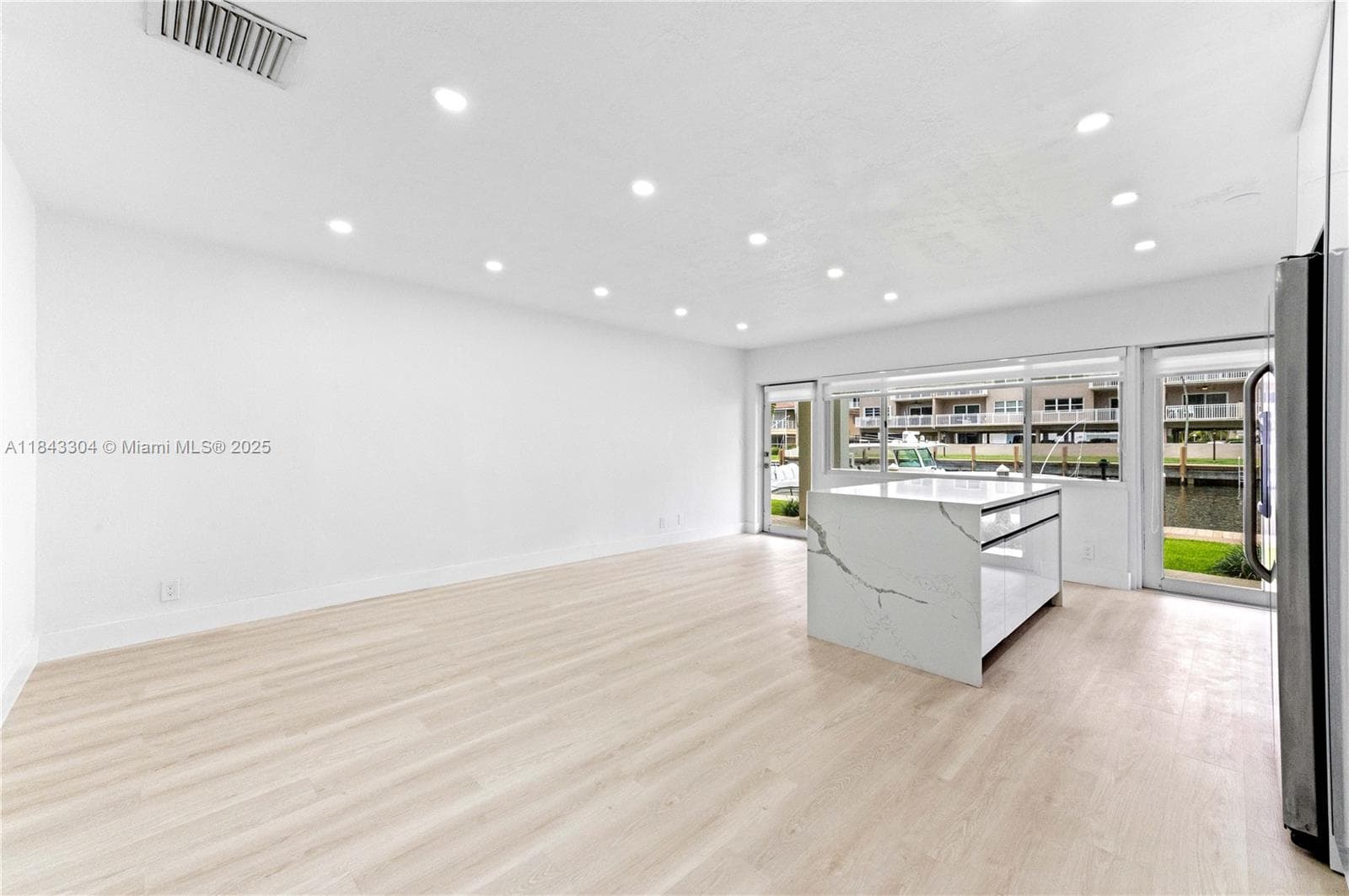 Waterside on the Intracoa · #115 in Fort Lauderdale - Photo 6