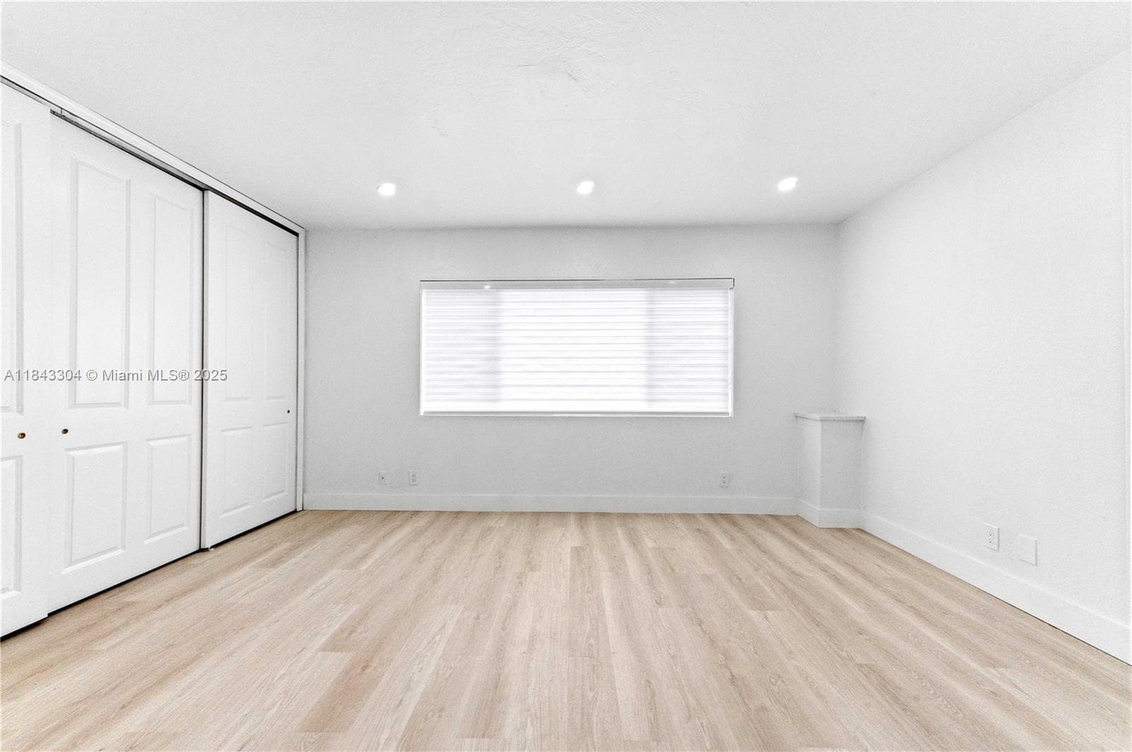 Waterside on the Intracoa · #115 in Fort Lauderdale - Photo 13