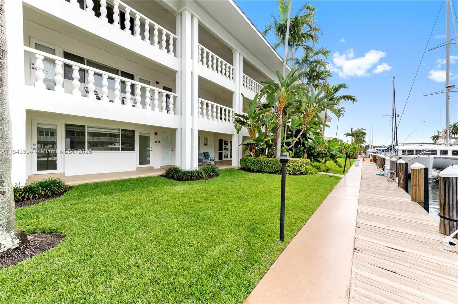 Waterside on the Intracoa · #115 in Fort Lauderdale - Photo 20