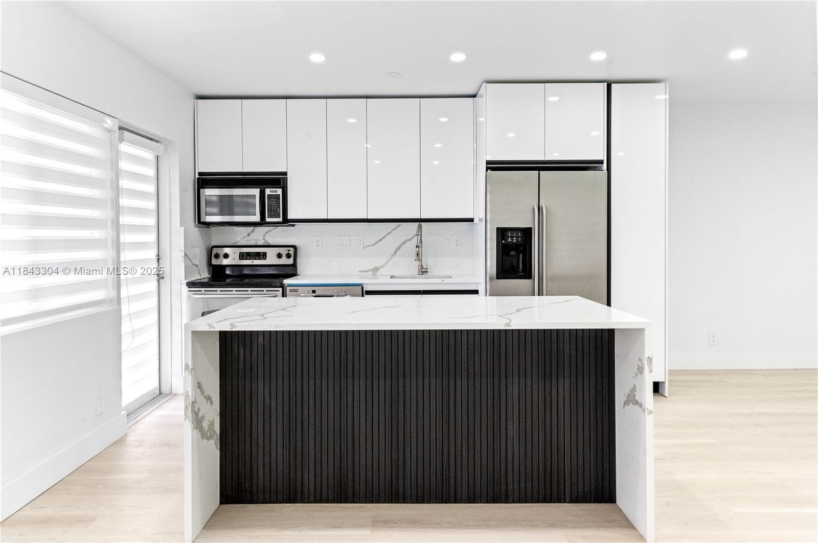 Waterside on the Intracoa · #115 in Fort Lauderdale - Photo 11