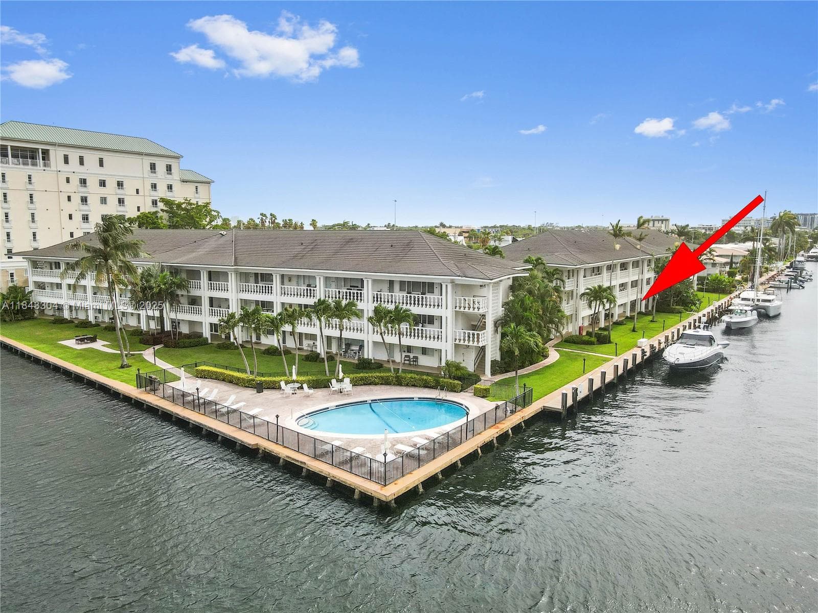 Waterside on the Intracoa · #115 in Fort Lauderdale - Photo 35