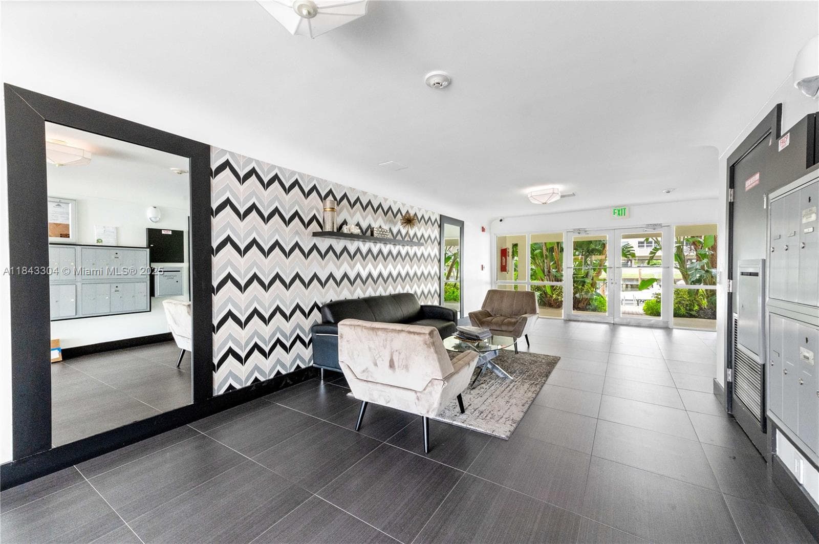 Waterside on the Intracoa · #115 in Fort Lauderdale - Photo 21