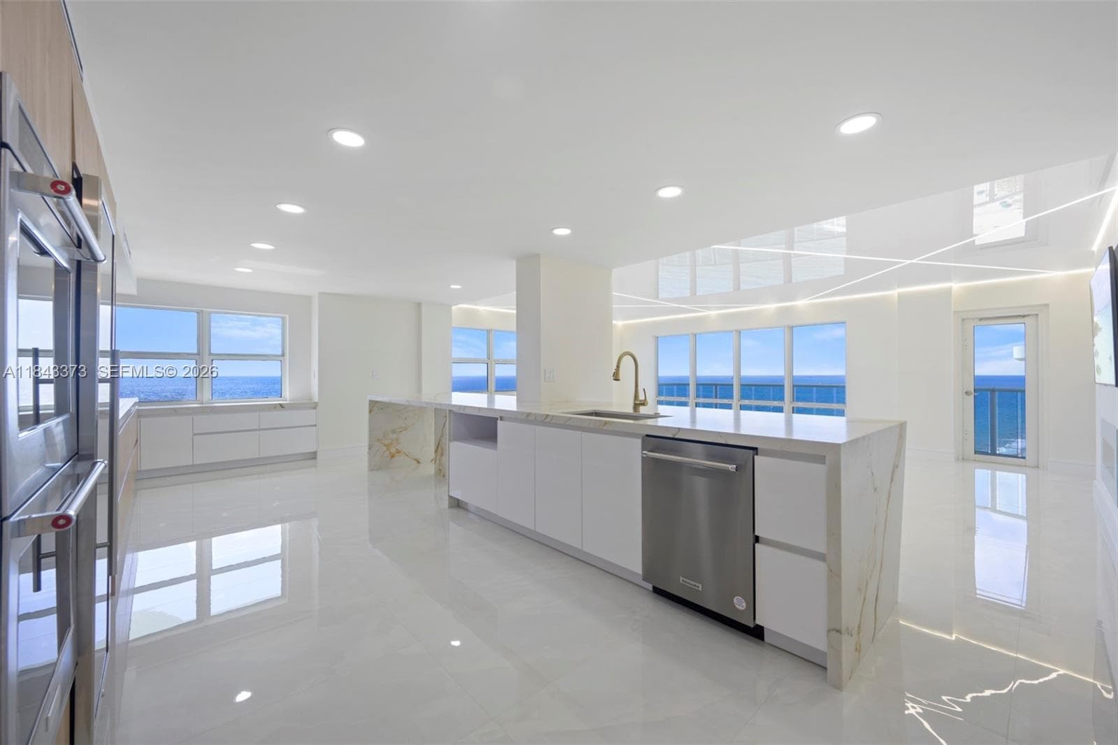 SOUTHPOINT CONDO · #PH2N in Fort Lauderdale - Photo 2