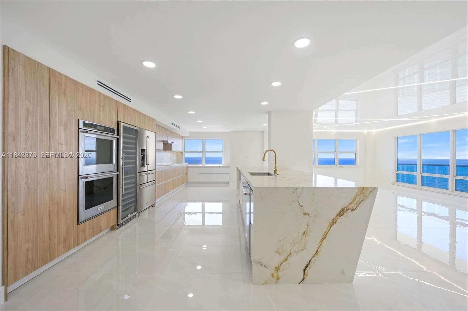 SOUTHPOINT CONDO · #PH2N in Fort Lauderdale - Photo 1
