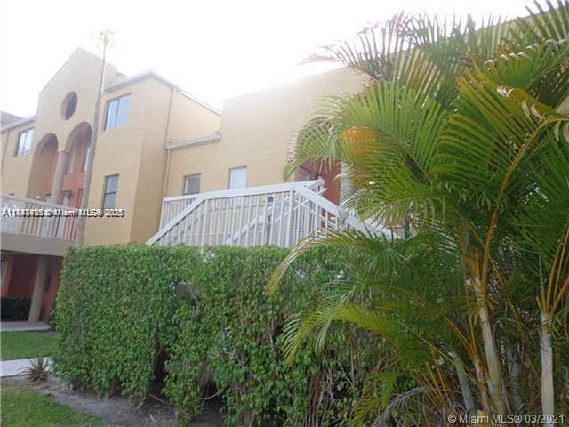 VILLAS AT LAKEVIEW CONDO · #214 in Fort Lauderdale - Photo 13