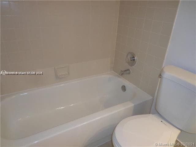VILLAS AT LAKEVIEW CONDO · #214 in Fort Lauderdale - Photo 5