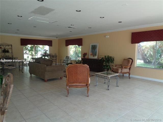 OLA CONDO · #B207 in Miami - Photo 9