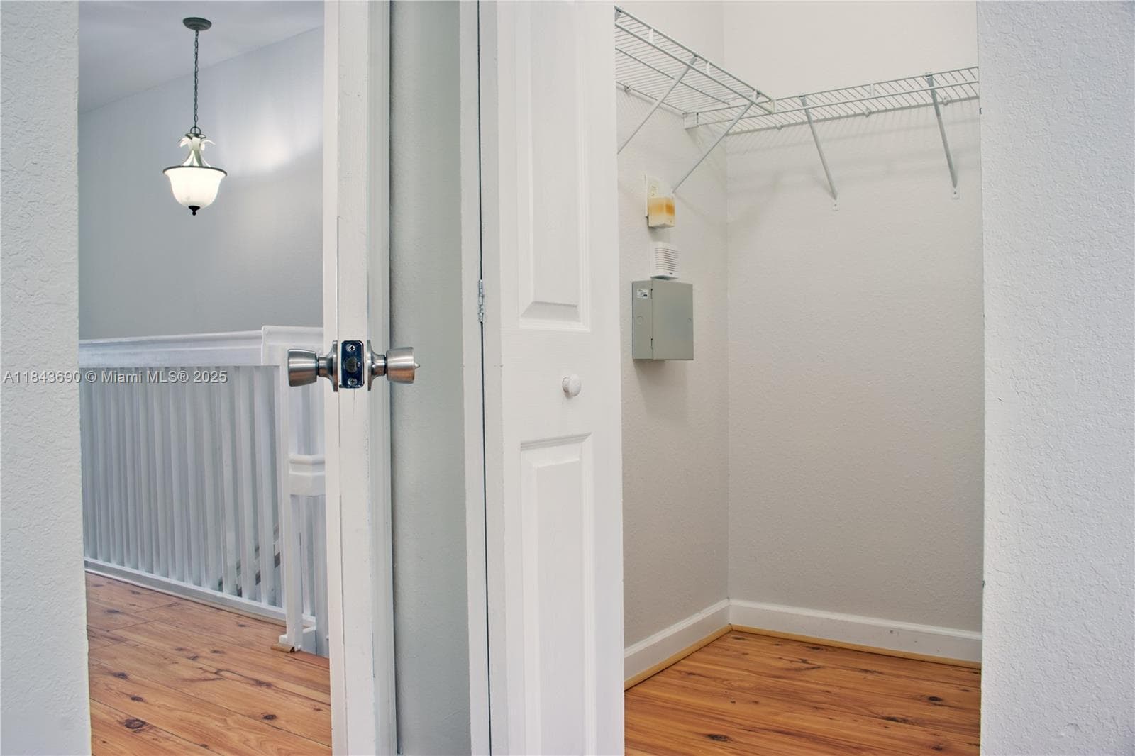 153 SE 28th Pl #3 photo 17
