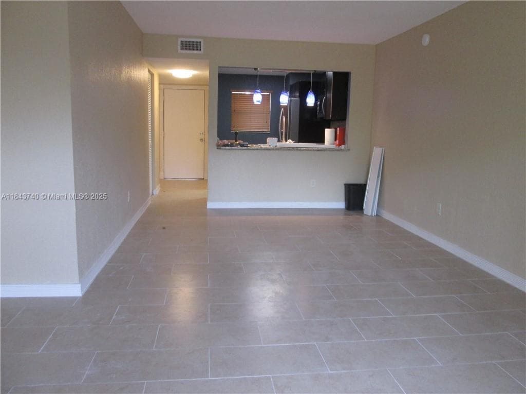 MONTEREY CONDO FOUR · #106 in Miami - Photo 2