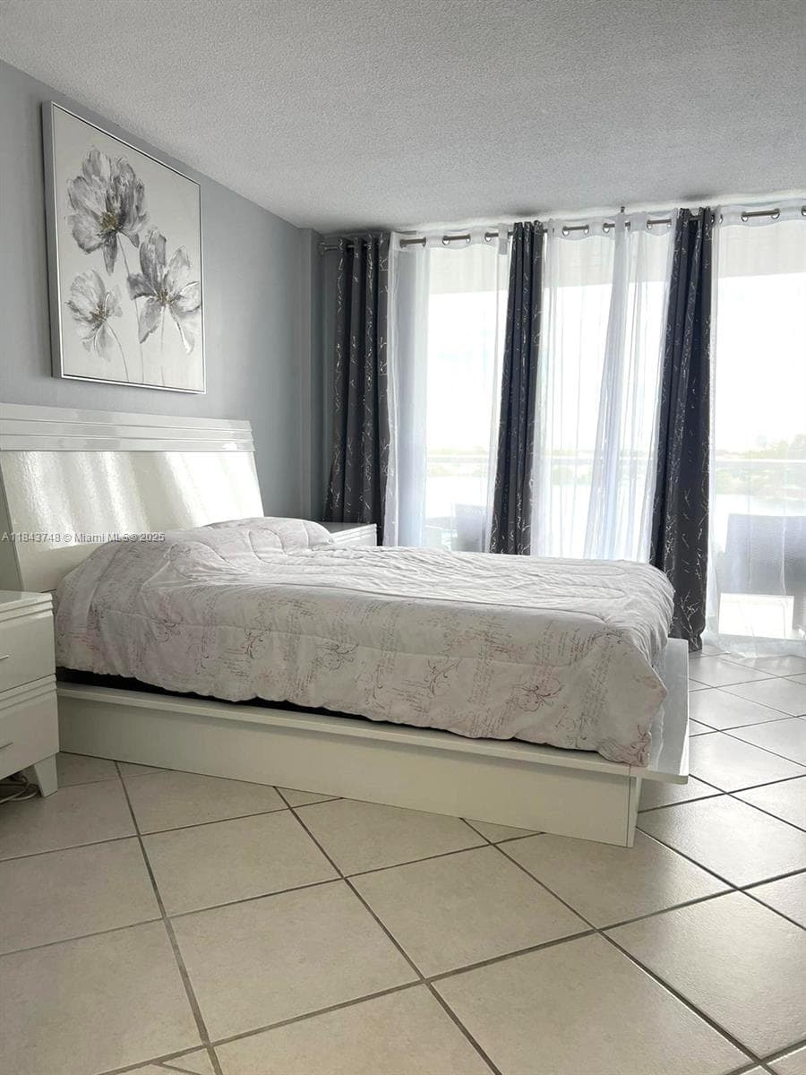 BUCKLEY TOWERS CONDO - EA · #502W in Miami - Photo 7