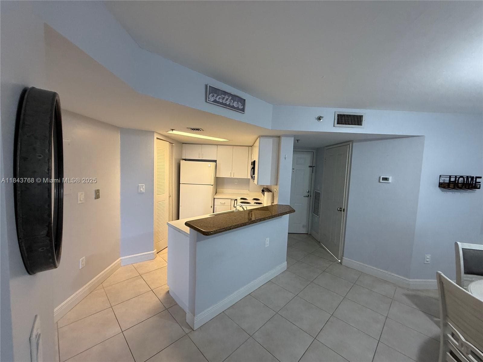 Gables Terrace condo · #1208 in Miami - Photo 5