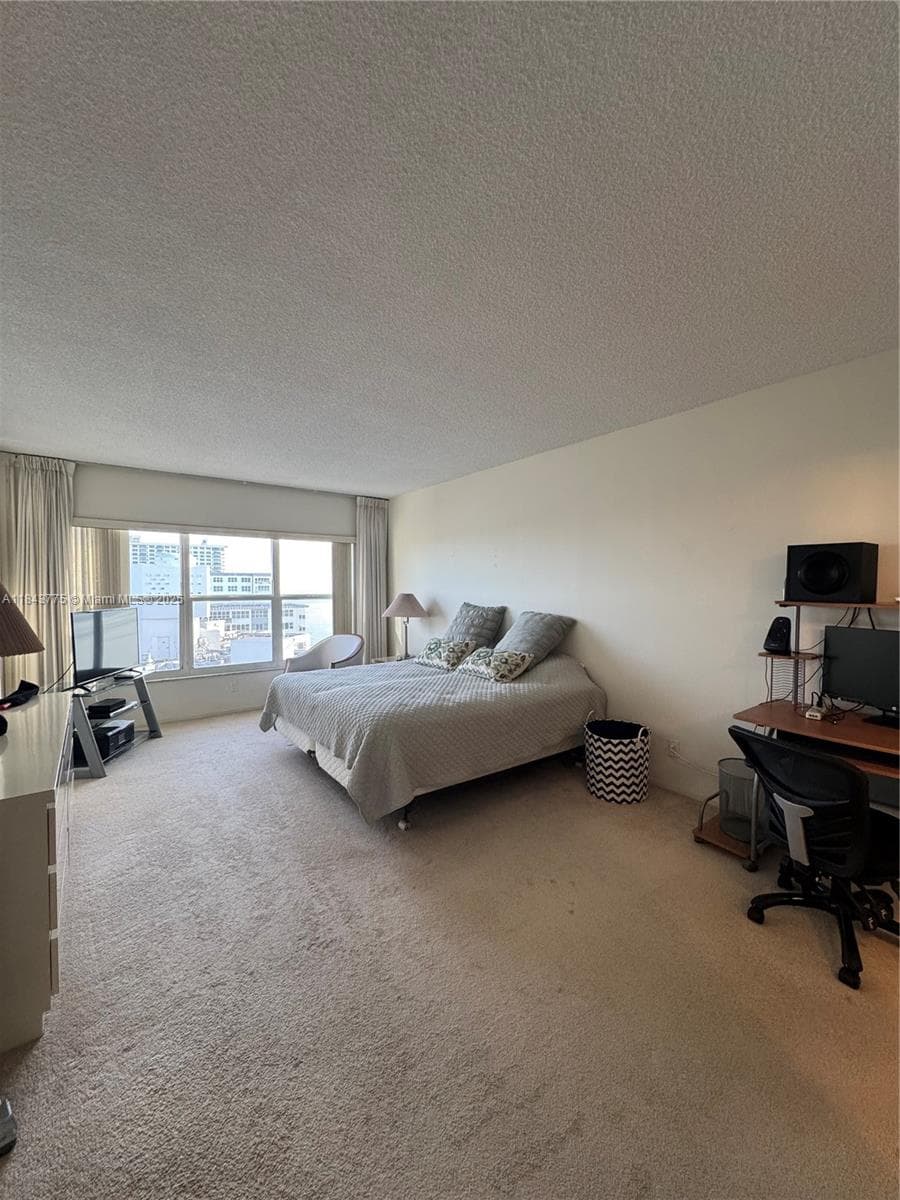 RIVIERA CONDO · #1910 in Fort Lauderdale - Photo 17