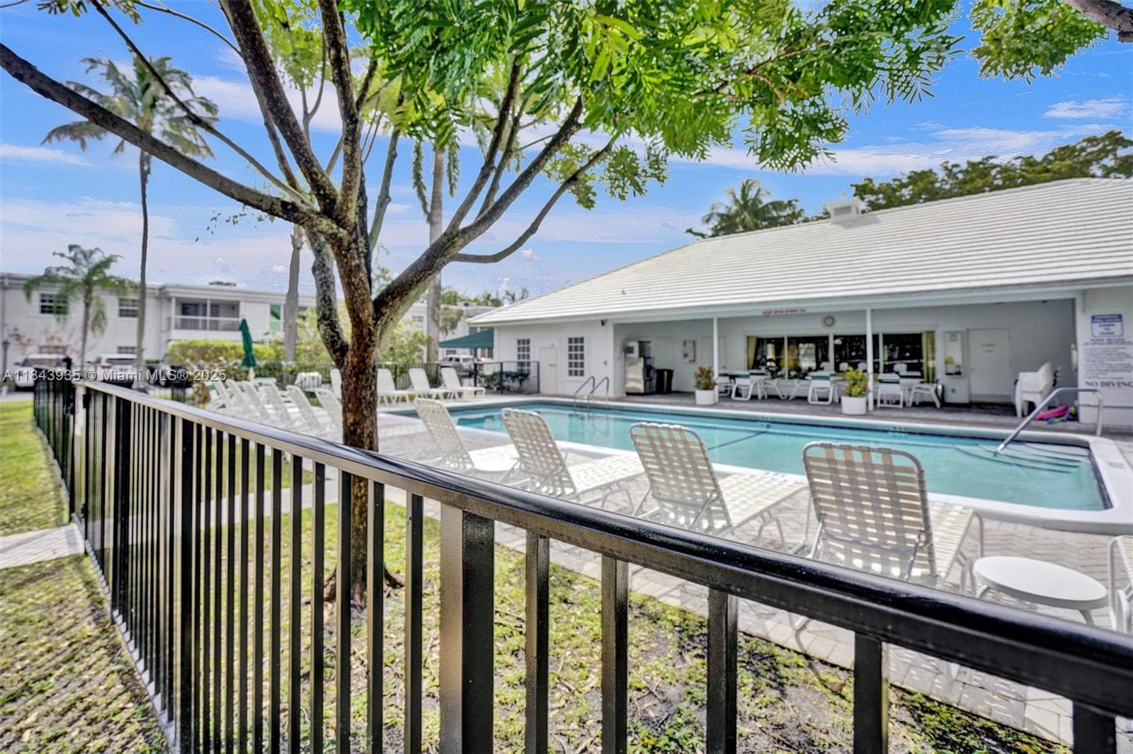 BAY COLONY CLUB CONDO · #3 in Fort Lauderdale - Photo 15