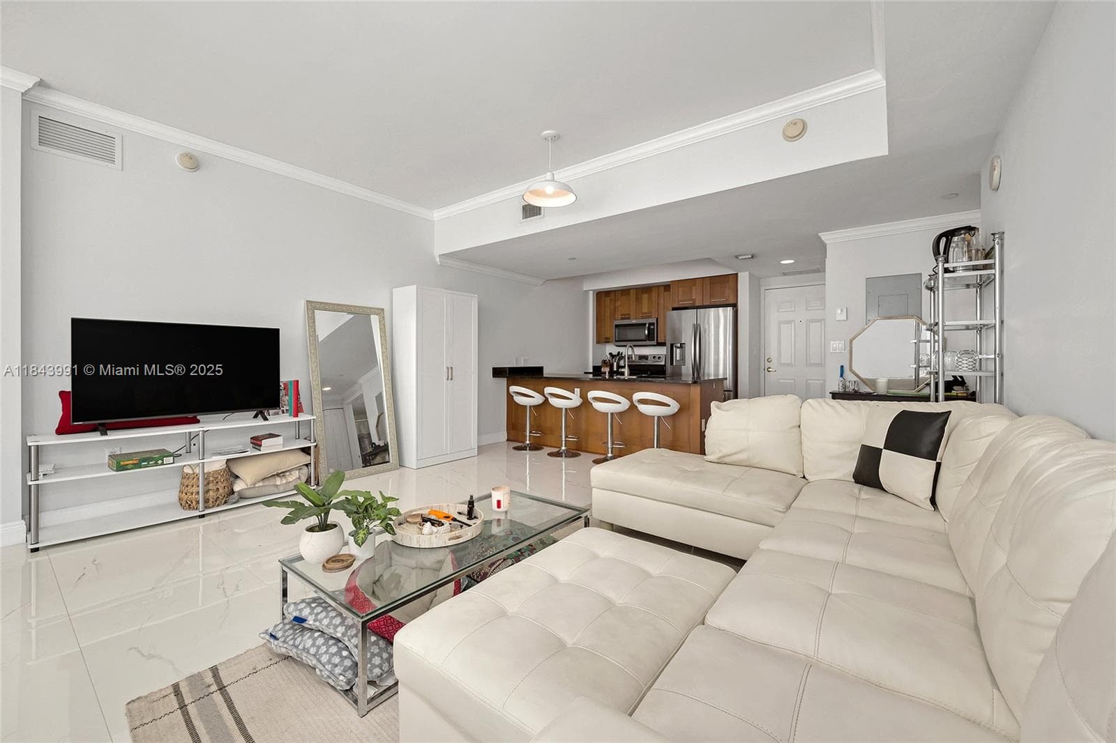 ONE VILLAGE PLACE CONDO · #515 in Coral Gables - Photo 5