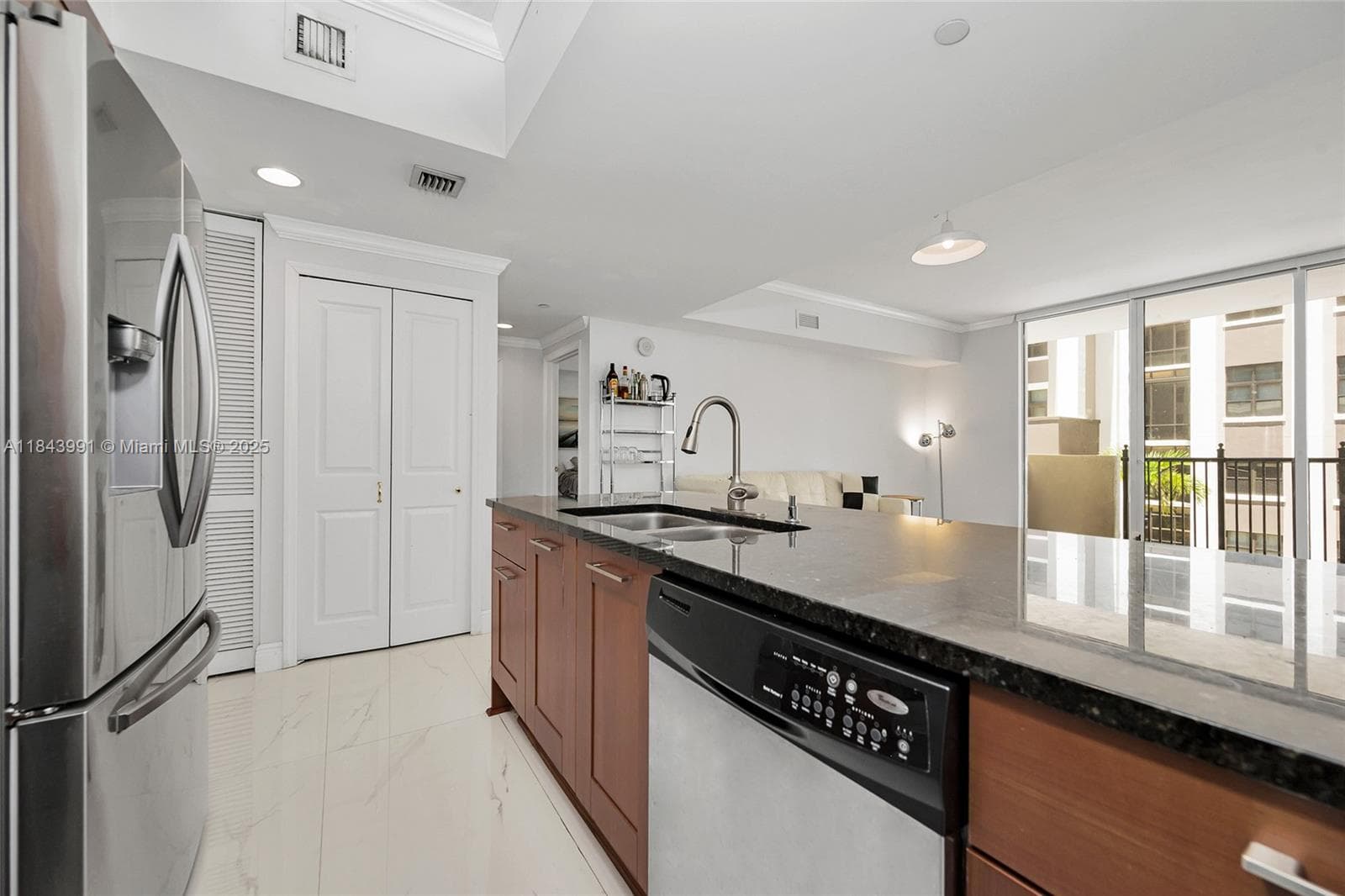 ONE VILLAGE PLACE CONDO · #515 in Coral Gables - Photo 8