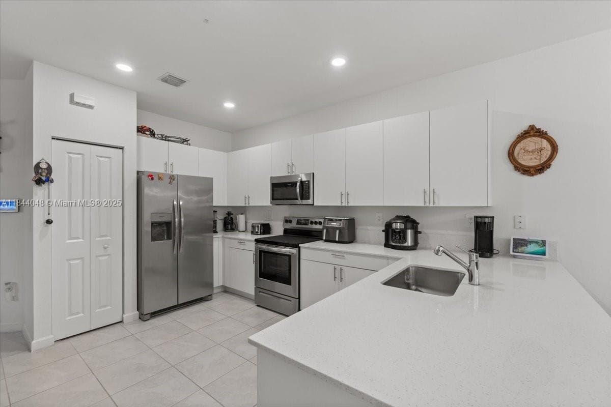 24717 SW 119th Pl photo 8