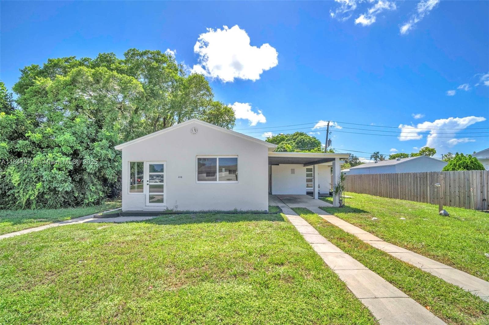 208 N 56th Ave photo 30