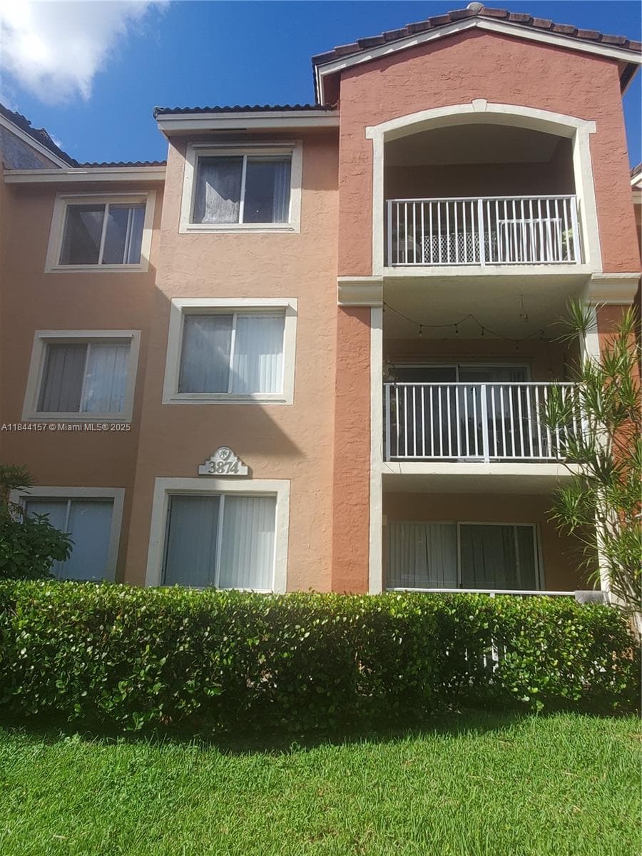 RIVIERA PALMS CONDO · #112-6 in Coconut Creek - Photo 1