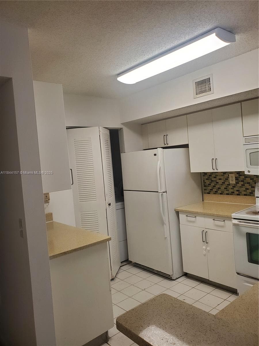 RIVIERA PALMS CONDO · #112-6 in Coconut Creek - Photo 9