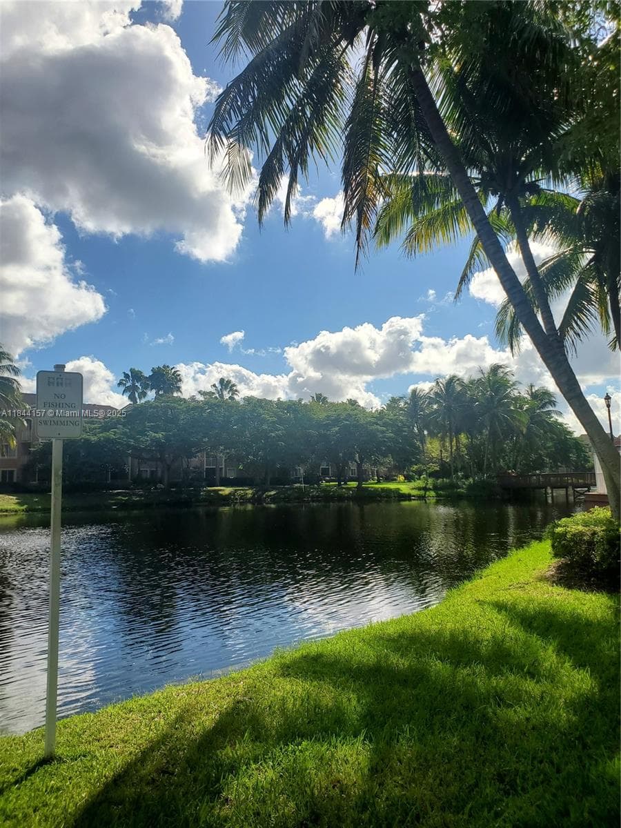 RIVIERA PALMS CONDO · #112-6 in Coconut Creek - Photo 4