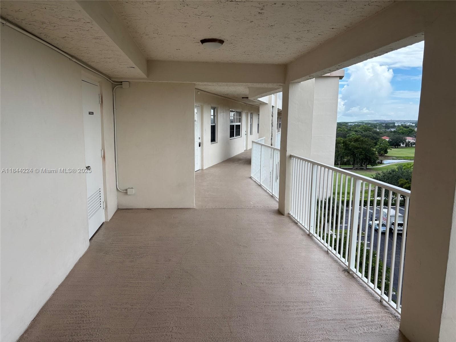 PALM-AIRE · #805 in Pompano Beach - Photo 2