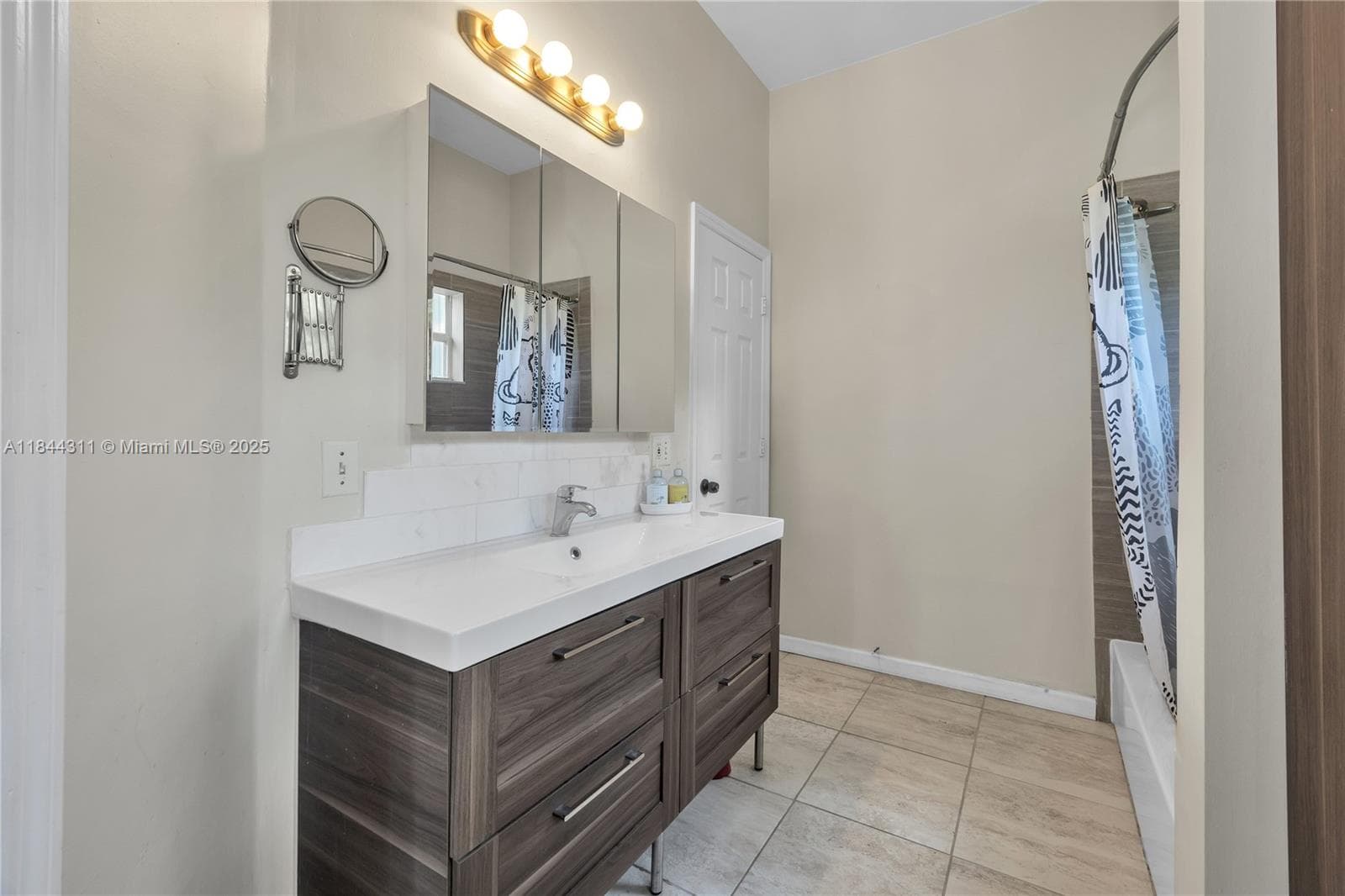 MARBELLA VILLAS CONDO · #15 in Miami - Photo 23