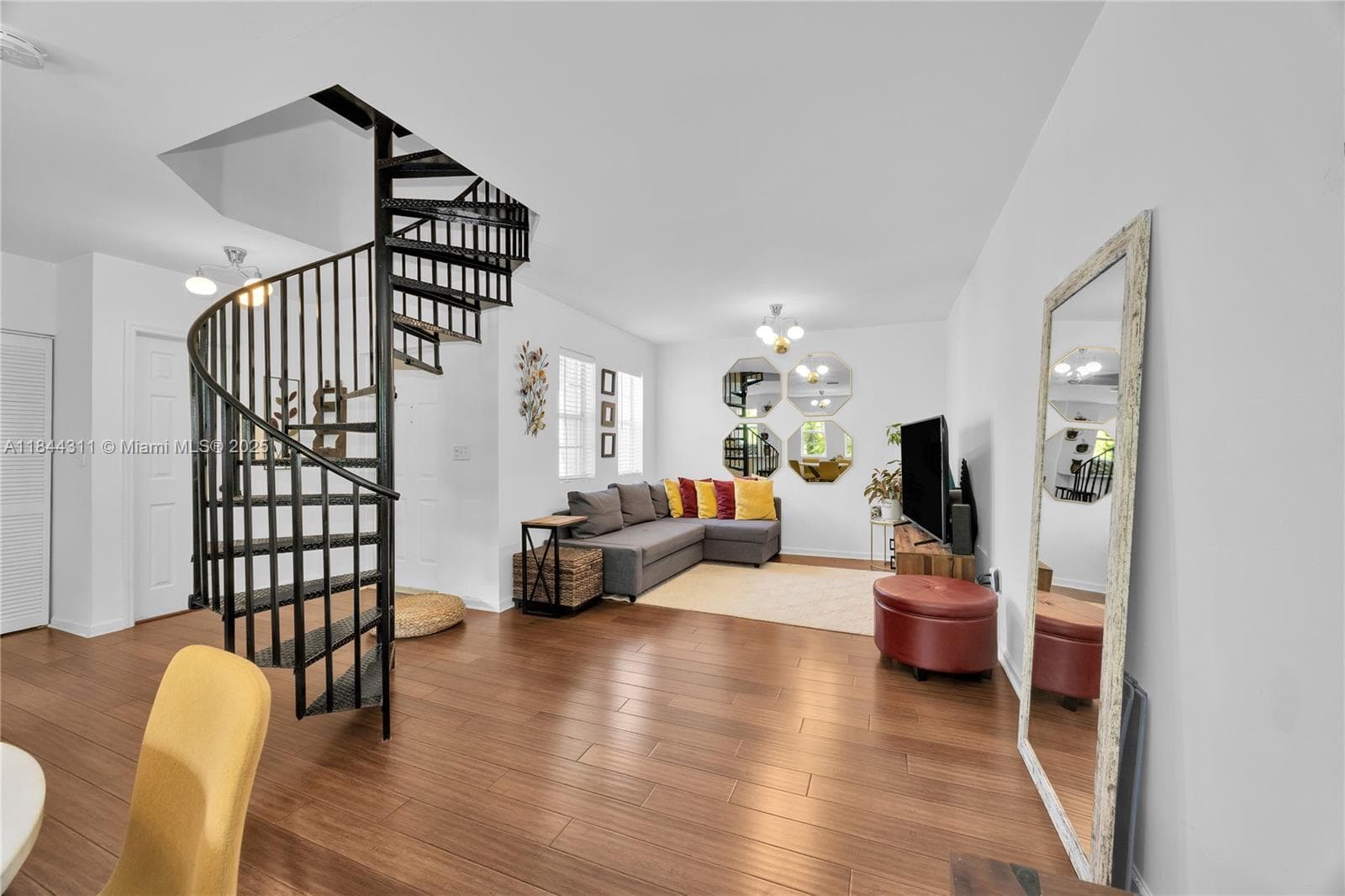 MARBELLA VILLAS CONDO · #15 in Miami - Photo 8