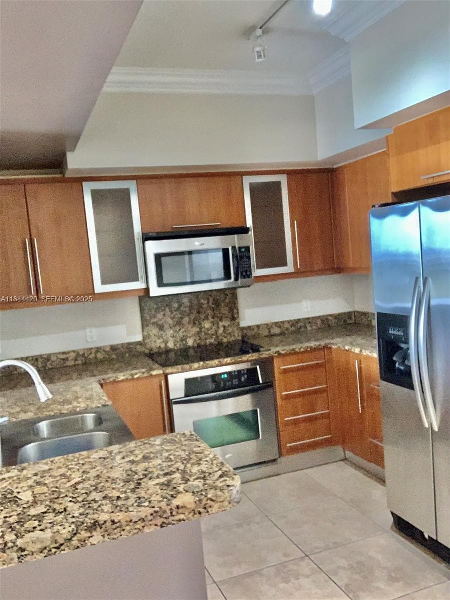 PUERTA DE PALMAS CONDO · #PH11 in Coral Gables - Photo 26