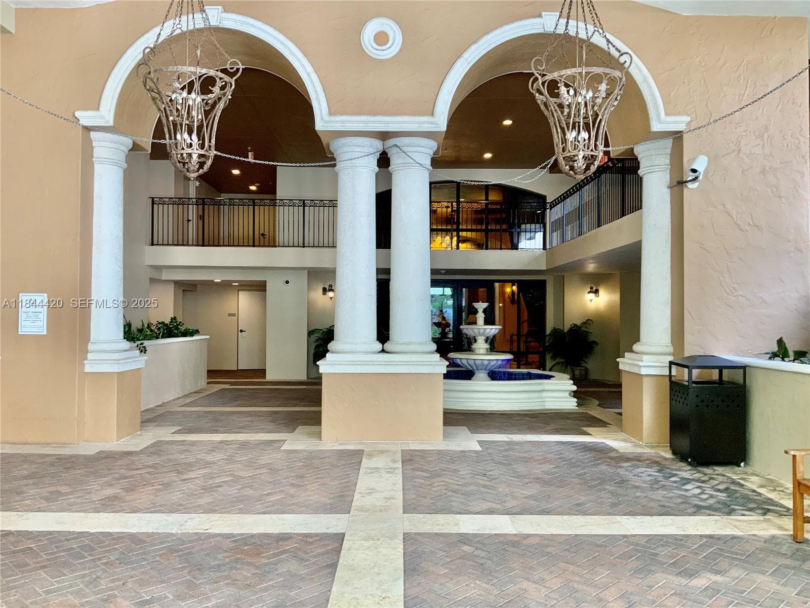PUERTA DE PALMAS CONDO · #PH11 in Coral Gables - Photo 3