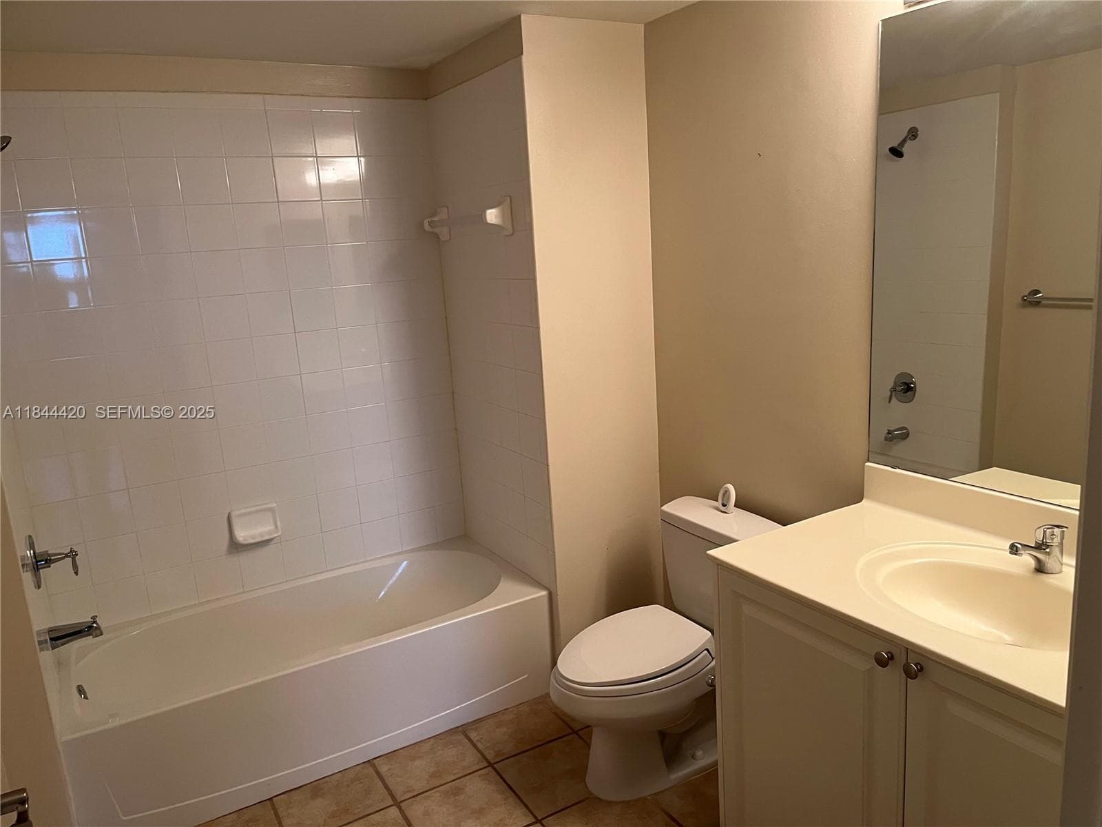 PUERTA DE PALMAS CONDO · #PH11 in Coral Gables - Photo 9