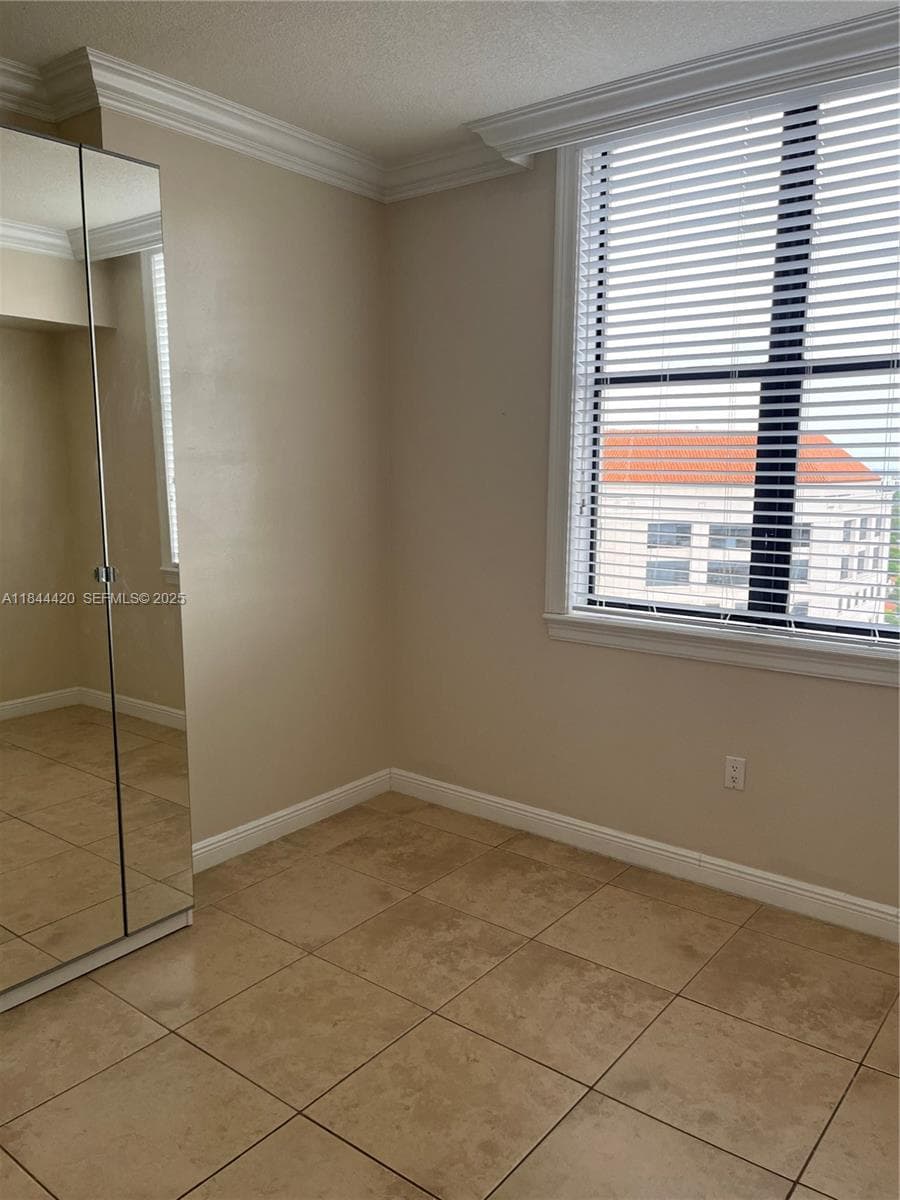 PUERTA DE PALMAS CONDO · #PH11 in Coral Gables - Photo 14