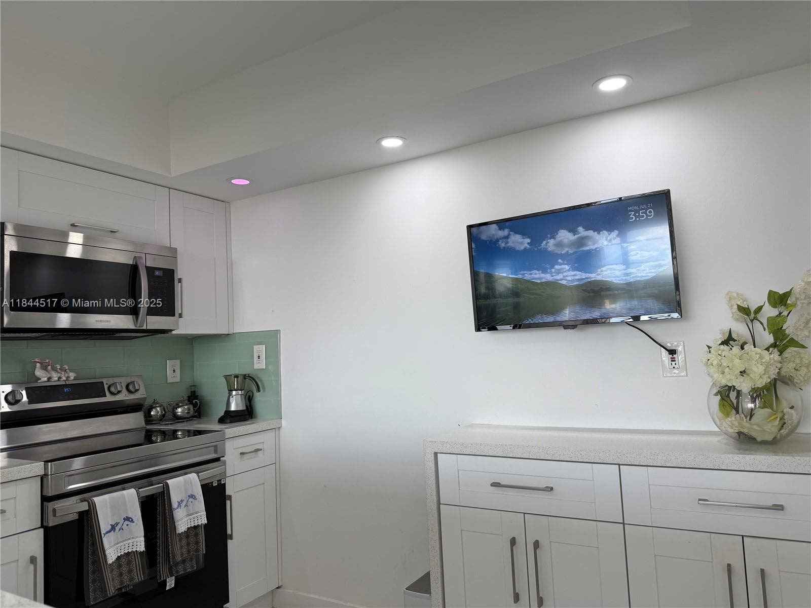 BAYVIEW TOWERS CONDO · #A1207 in North Miami - Photo 18