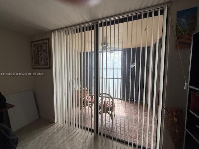 LAKE EMERALD · #202 in Oakland Park - Photo 17