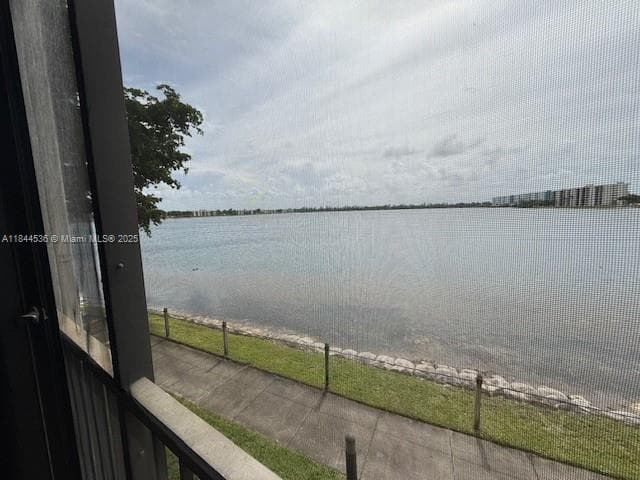 LAKE EMERALD · #202 in Oakland Park - Photo 20