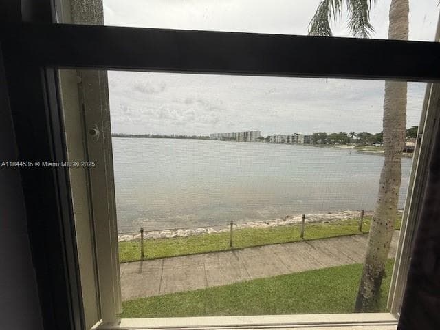 LAKE EMERALD · #202 in Oakland Park - Photo 19