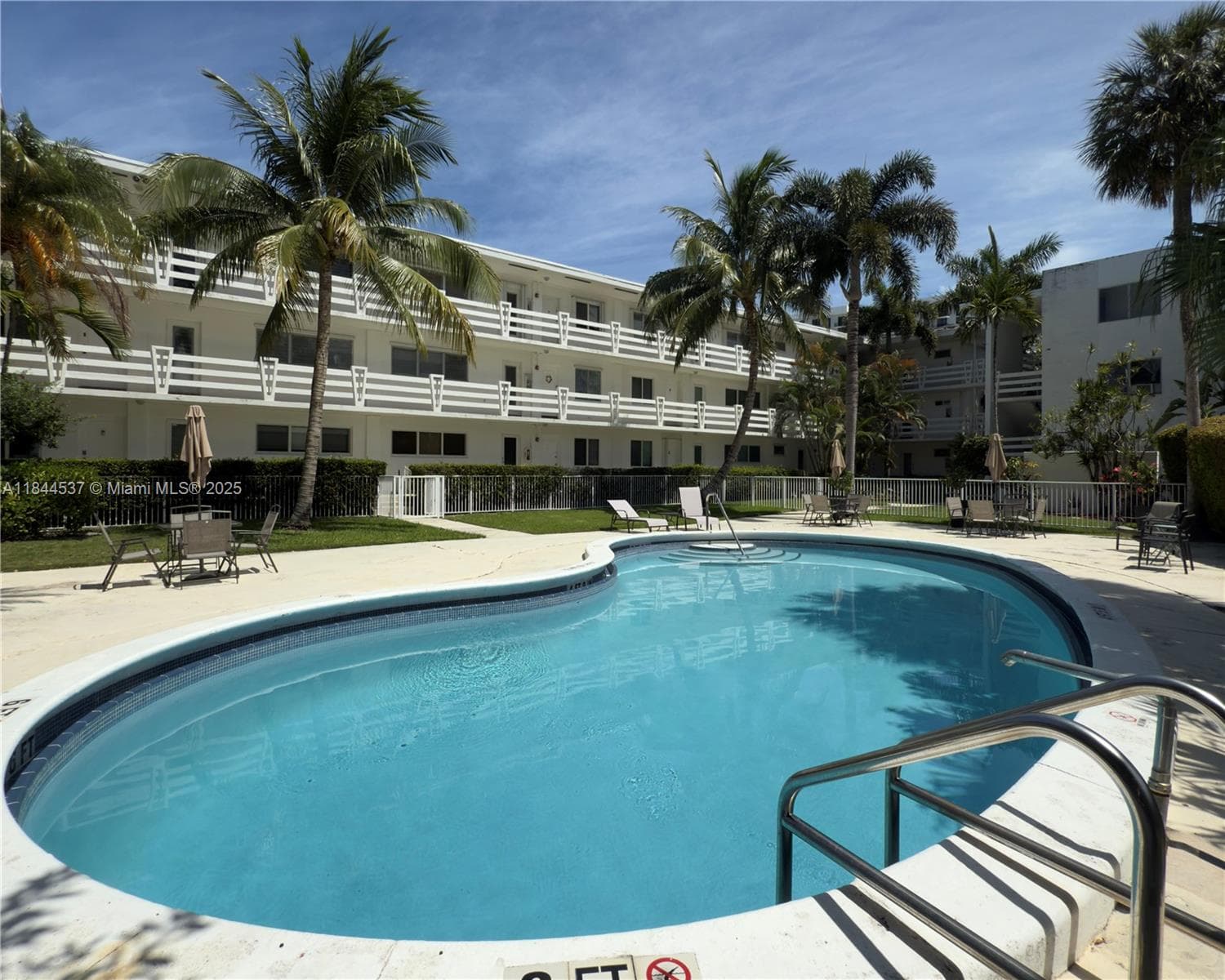 Lido Bay Manor · #107 in Miami - Photo 16