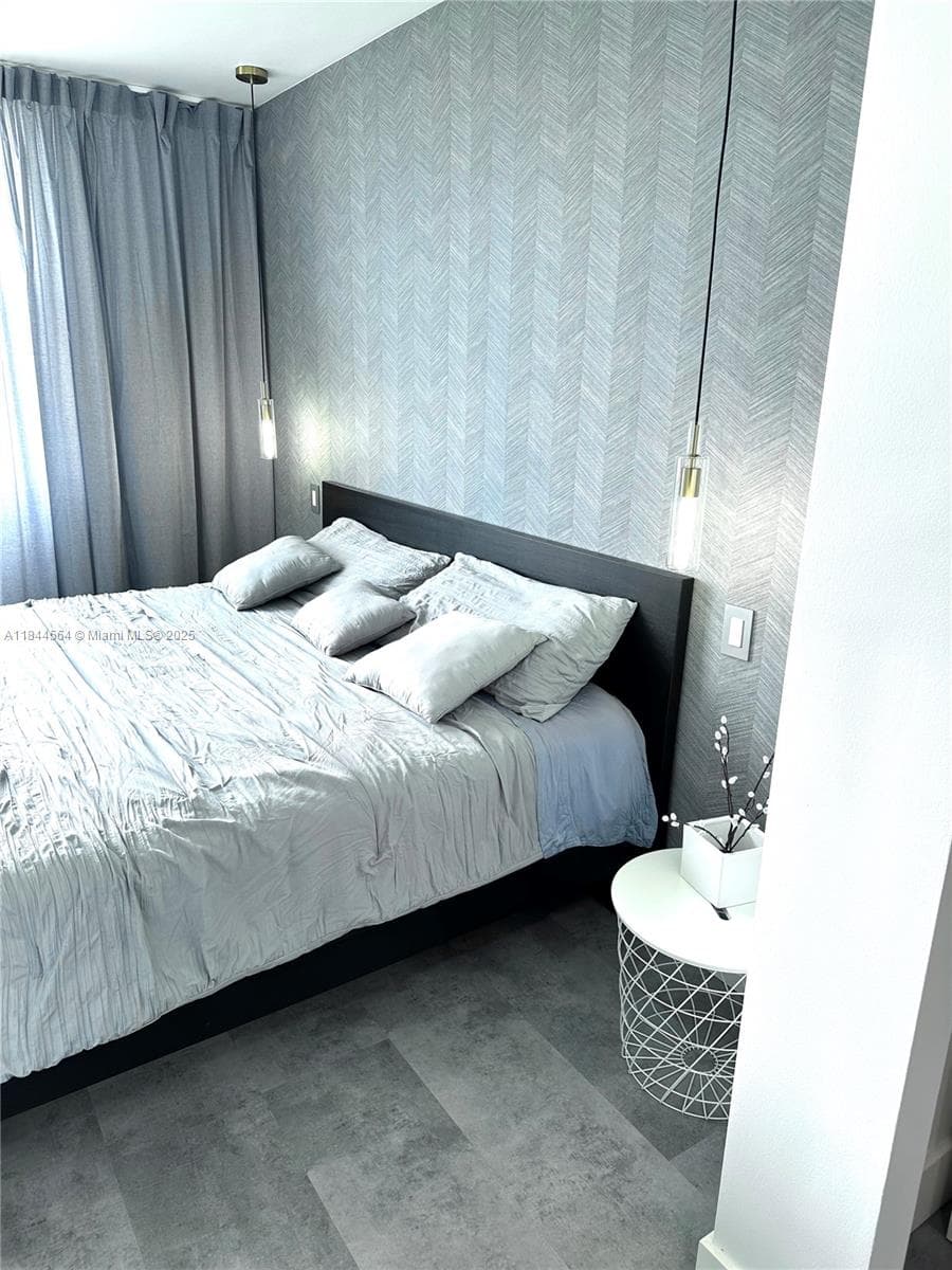 Hillcrest · #805A in Hollywood - Photo 37