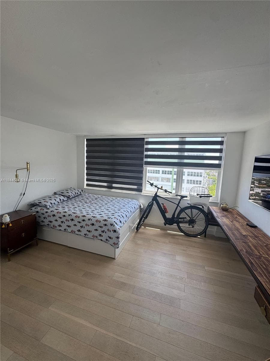 BAYVIEW TOWERS CONDO SOUT · #B1611 in North Miami - Photo 18