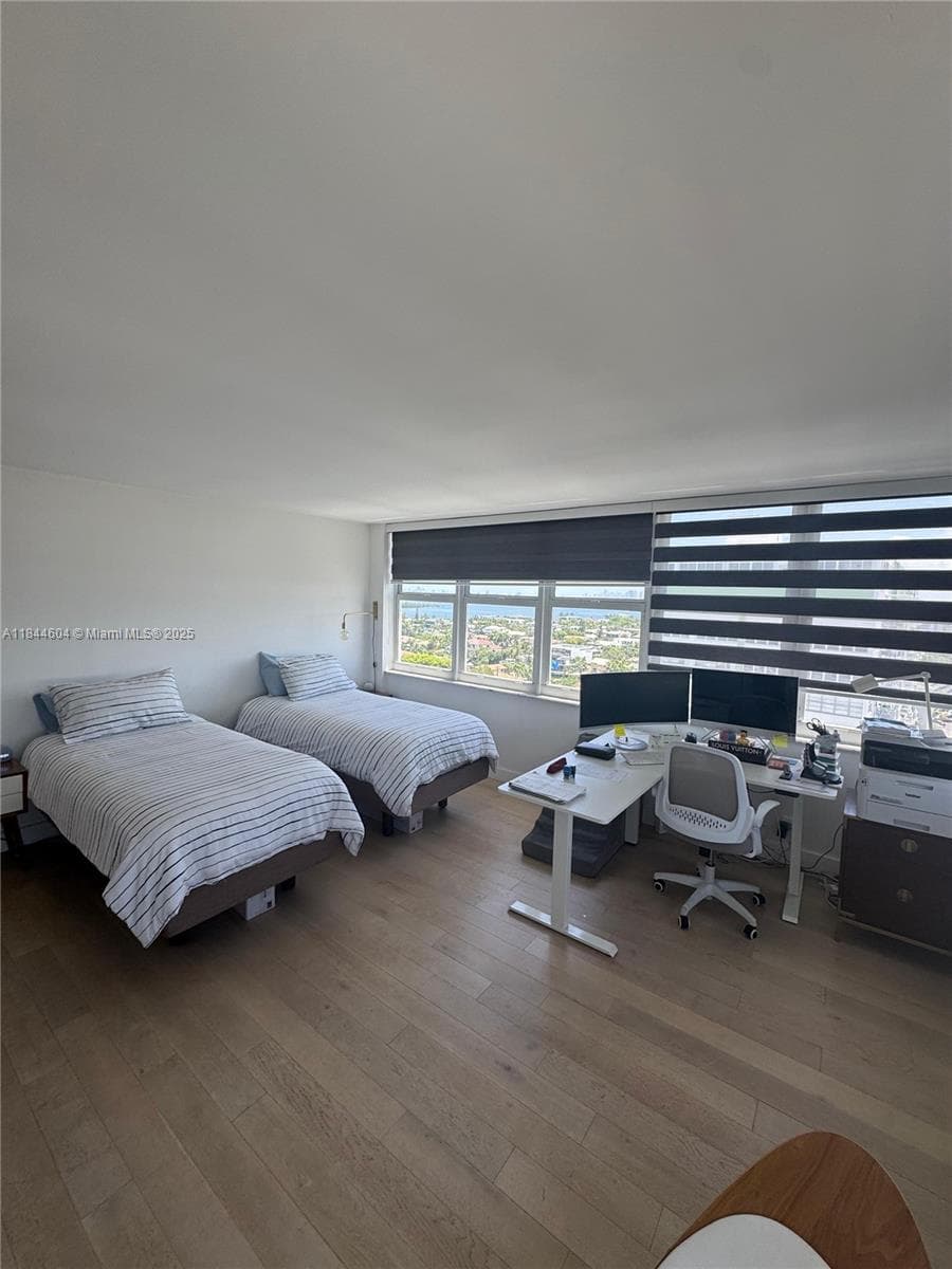 BAYVIEW TOWERS CONDO SOUT · #B1611 in North Miami - Photo 11