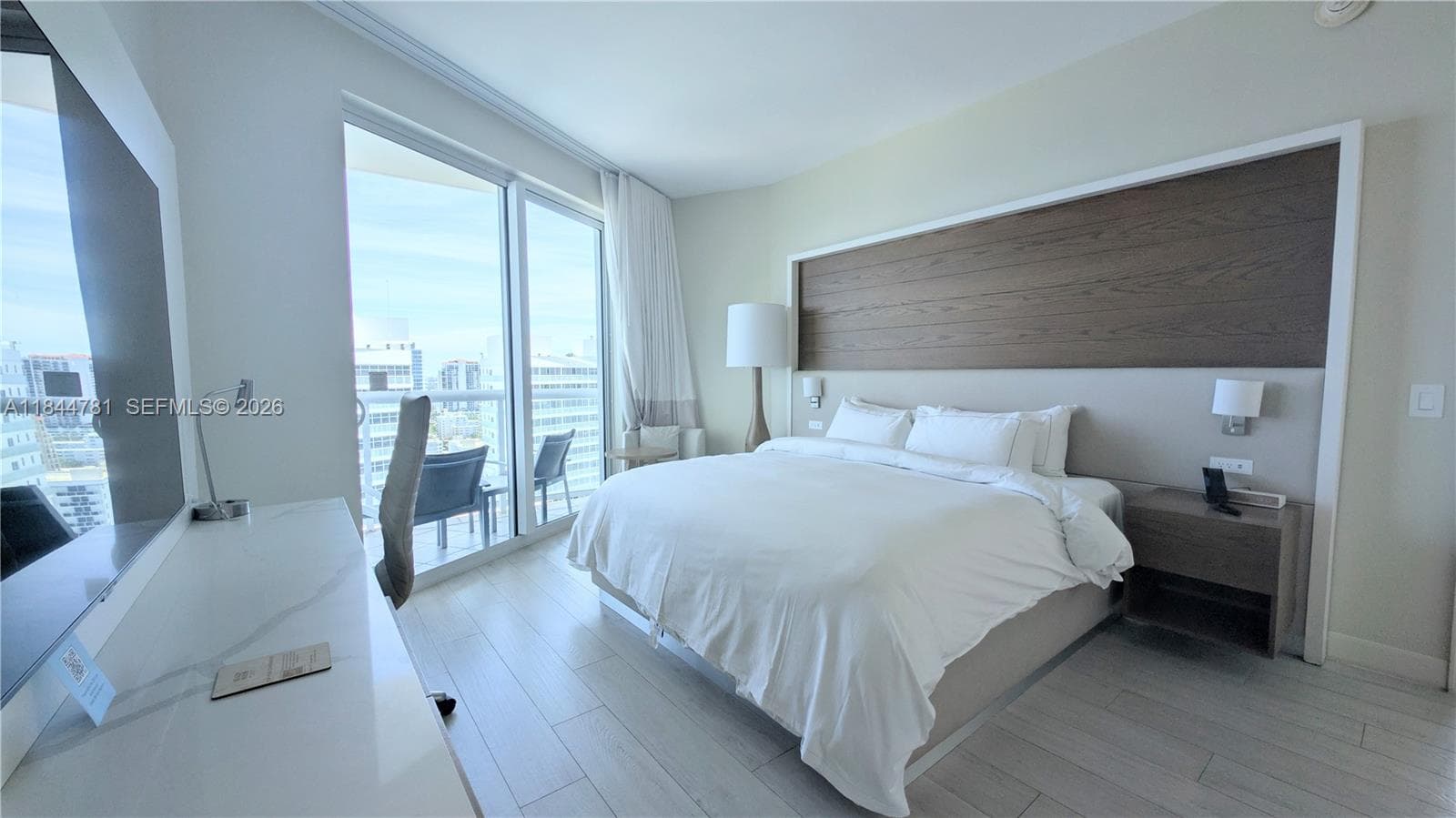 Hilton · #2501 in Fort Lauderdale - Photo 7