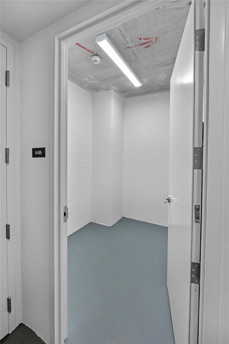 Storage Unit