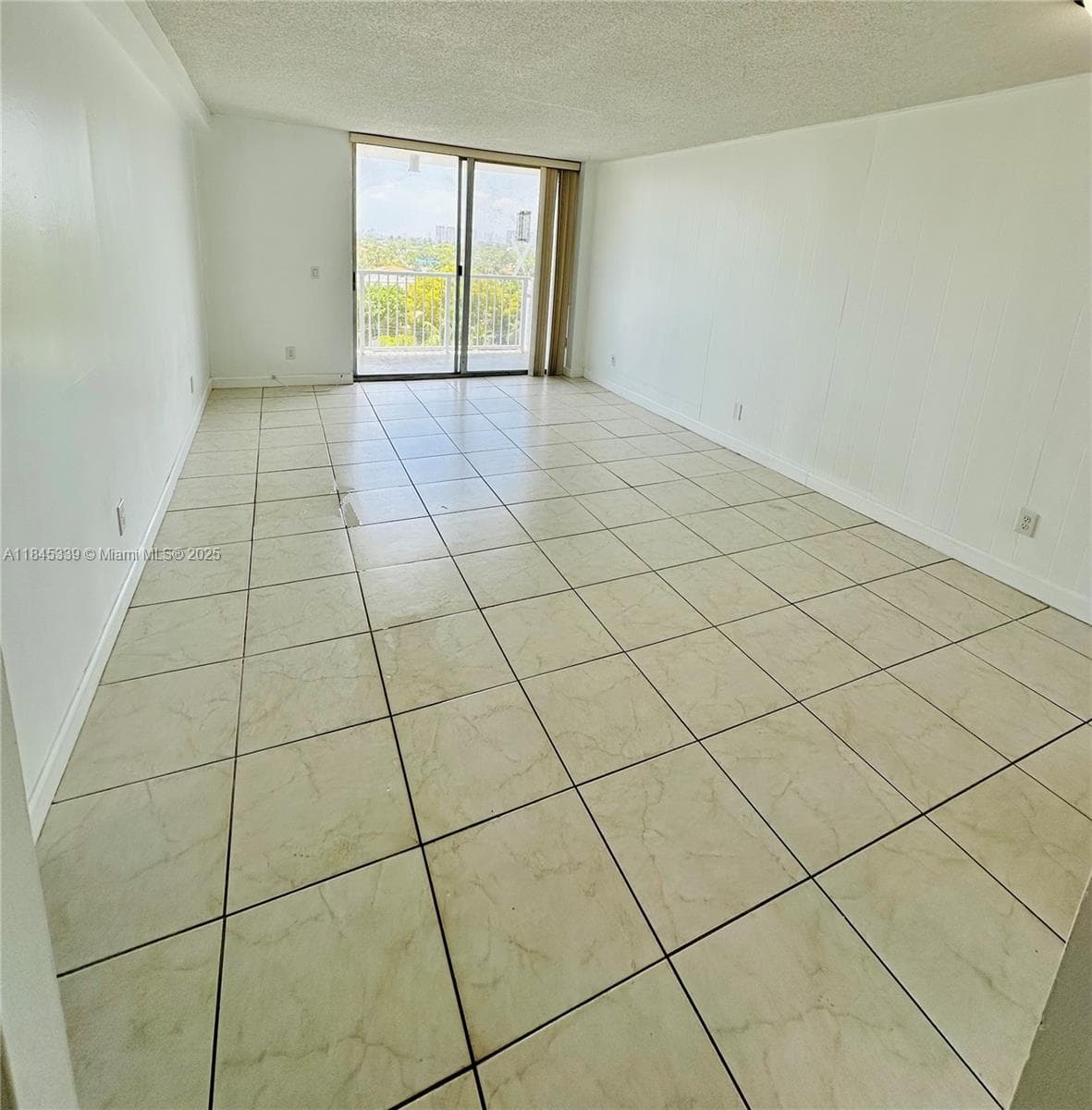 keystone Towers · #807 in North Miami - Photo 6