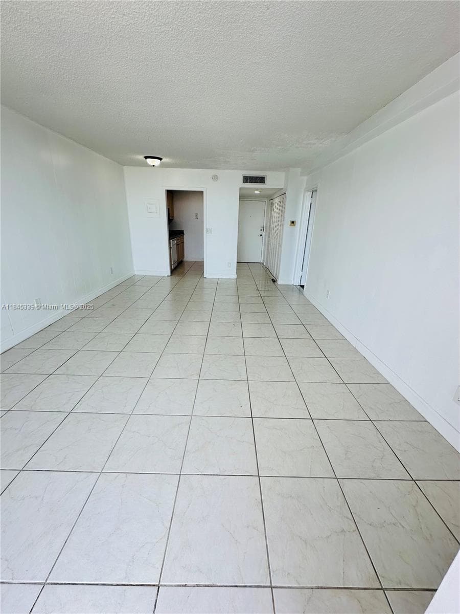 keystone Towers · #807 in North Miami - Photo 7