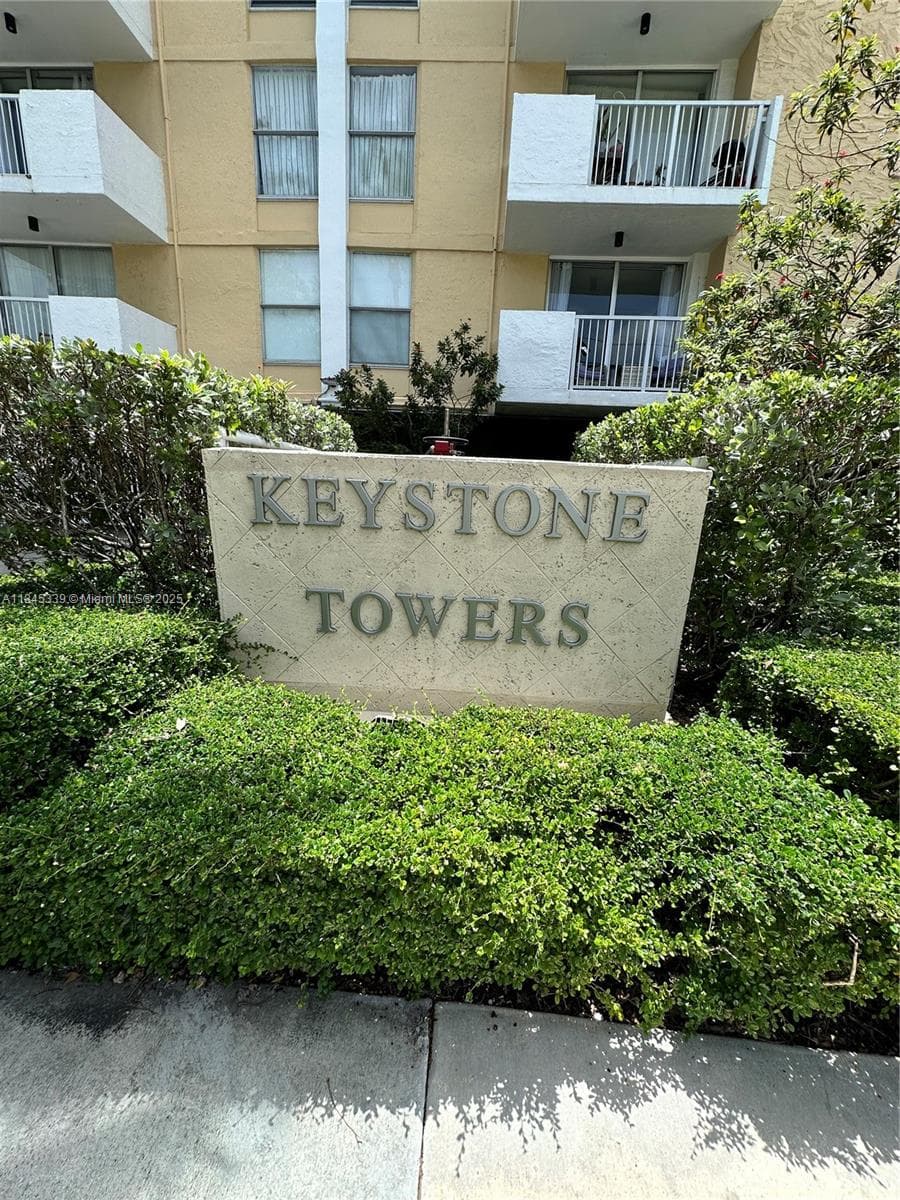 keystone Towers · #807 in North Miami - Photo 3