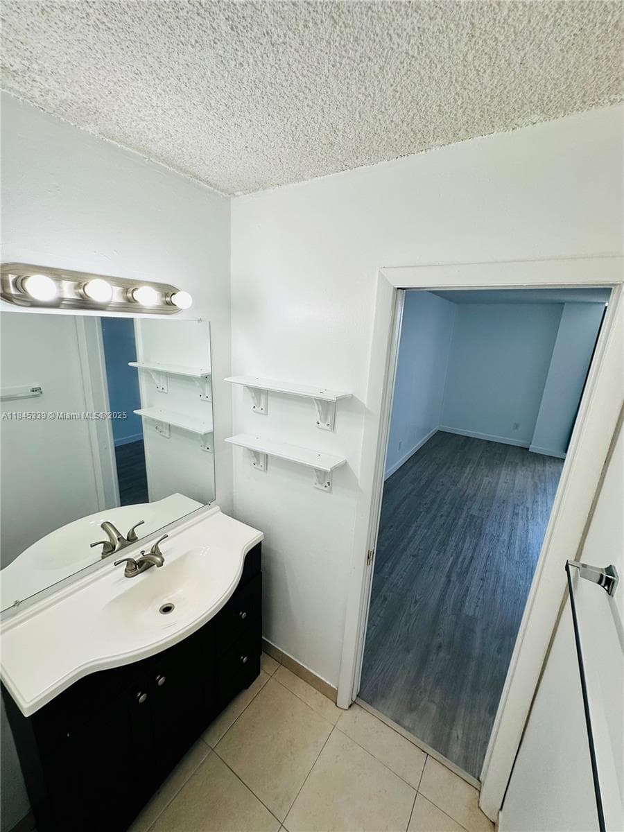 keystone Towers · #807 in North Miami - Photo 11