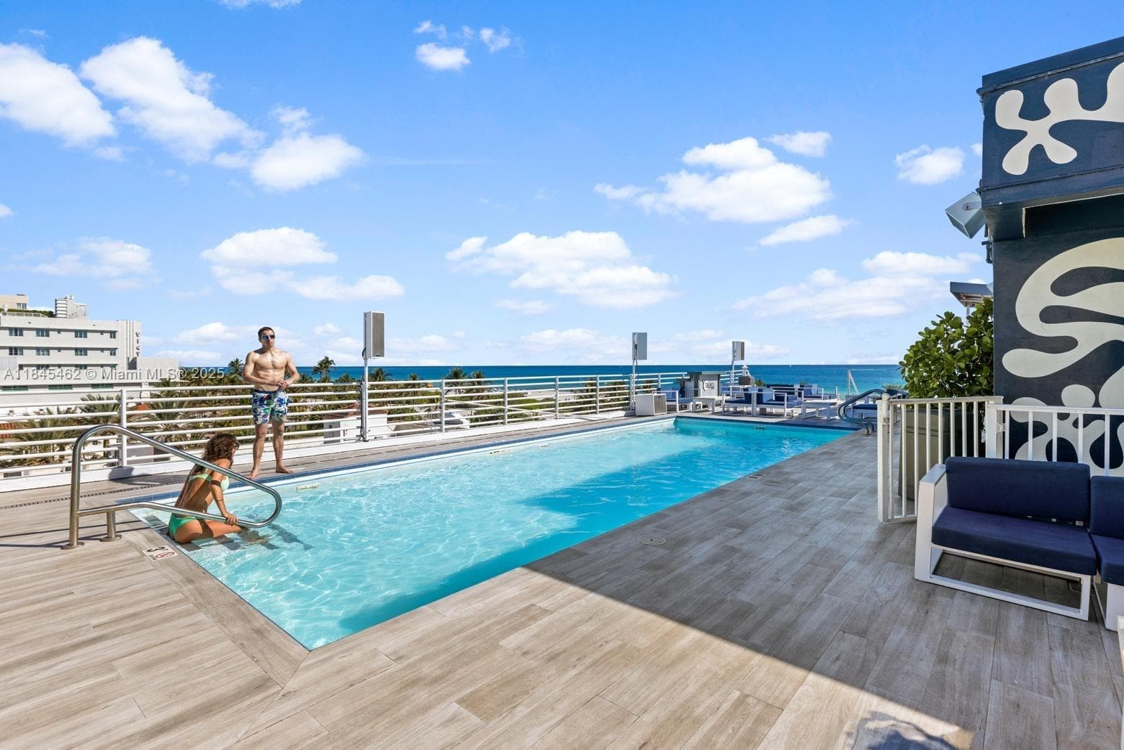 The Strand on Ocean Drive · #A207 in Miami Beach - Photo 3