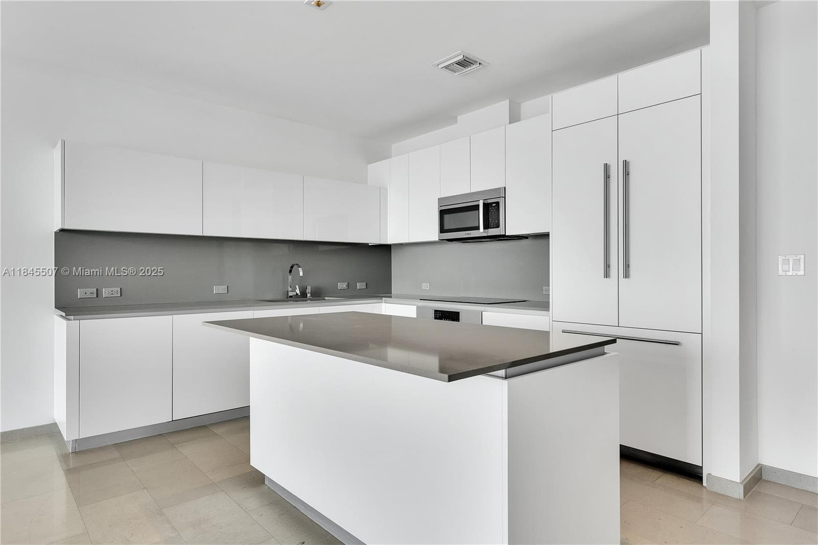 Reach Brickell City Centre · #4110 in Miami - Photo 4