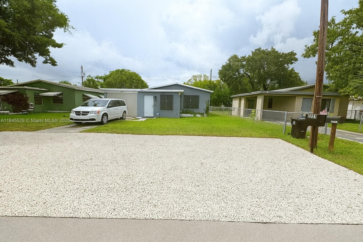 New rock-glued gravel front drive for clean-look entry way & no-mess parking, fits several cars & other vehicles on private parking space