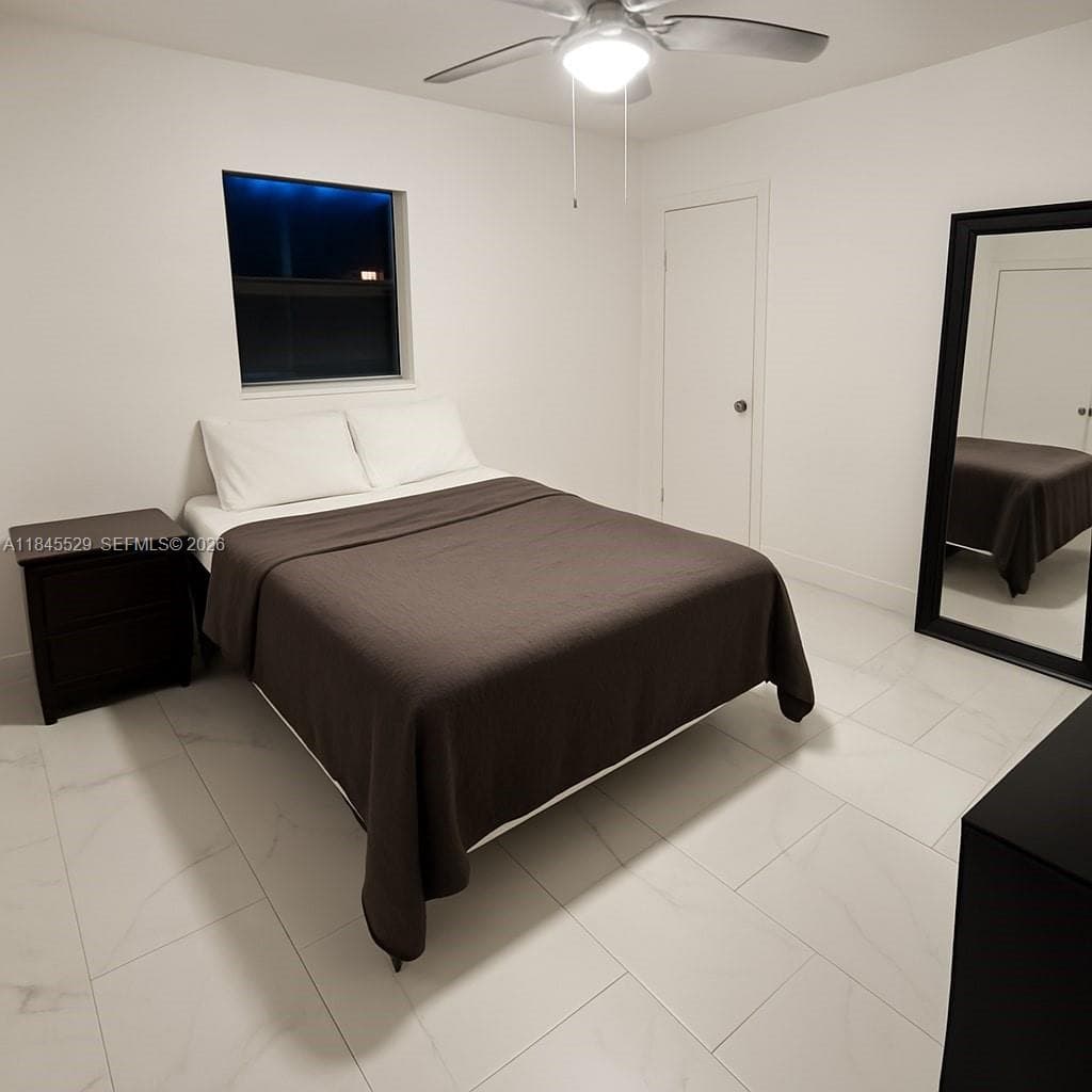Sizable room for high comfort