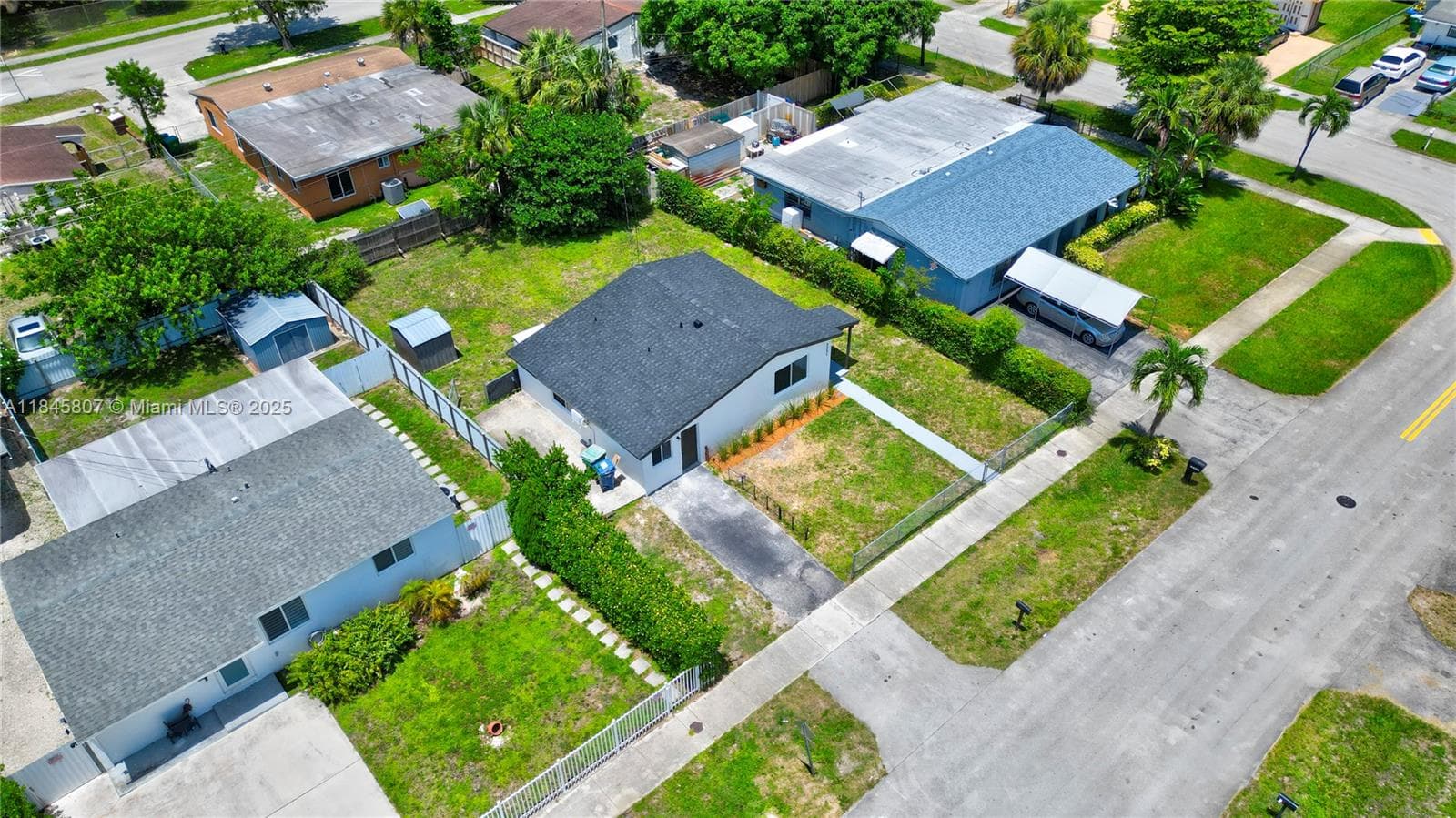 3331 NW 8th Pl photo 28
